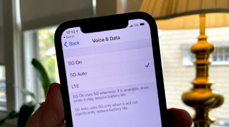 铁山苹果手机维修分享iPhone 12如何打开或关闭5G网络 
