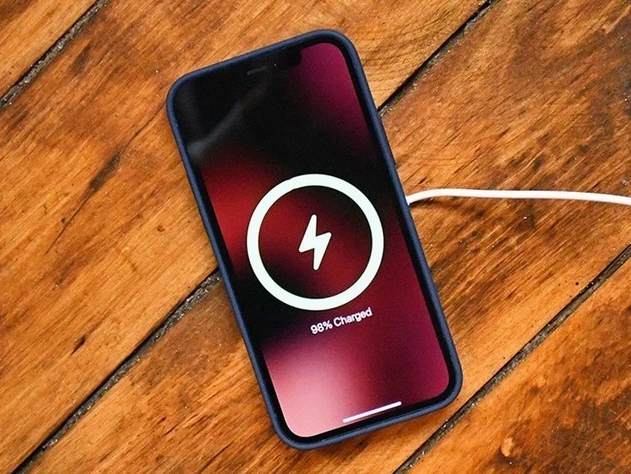 铁山苹果手机维修分享iPhone 12可以随便充电吗 